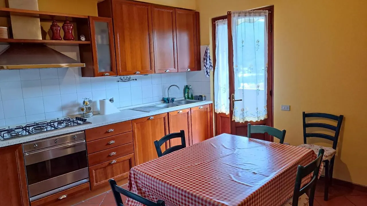 Casa Daniela, appartamento indipendente a Bagni di Lucca